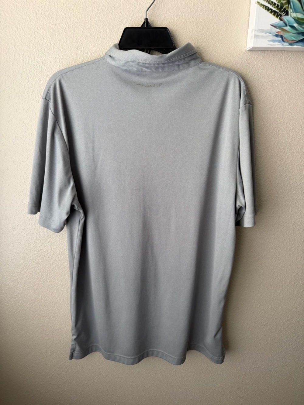 Travis Mathew Men's Large Gray Short Sleeve Polyester Polo Golf Shirt *AS IS - Picture 2 of 10